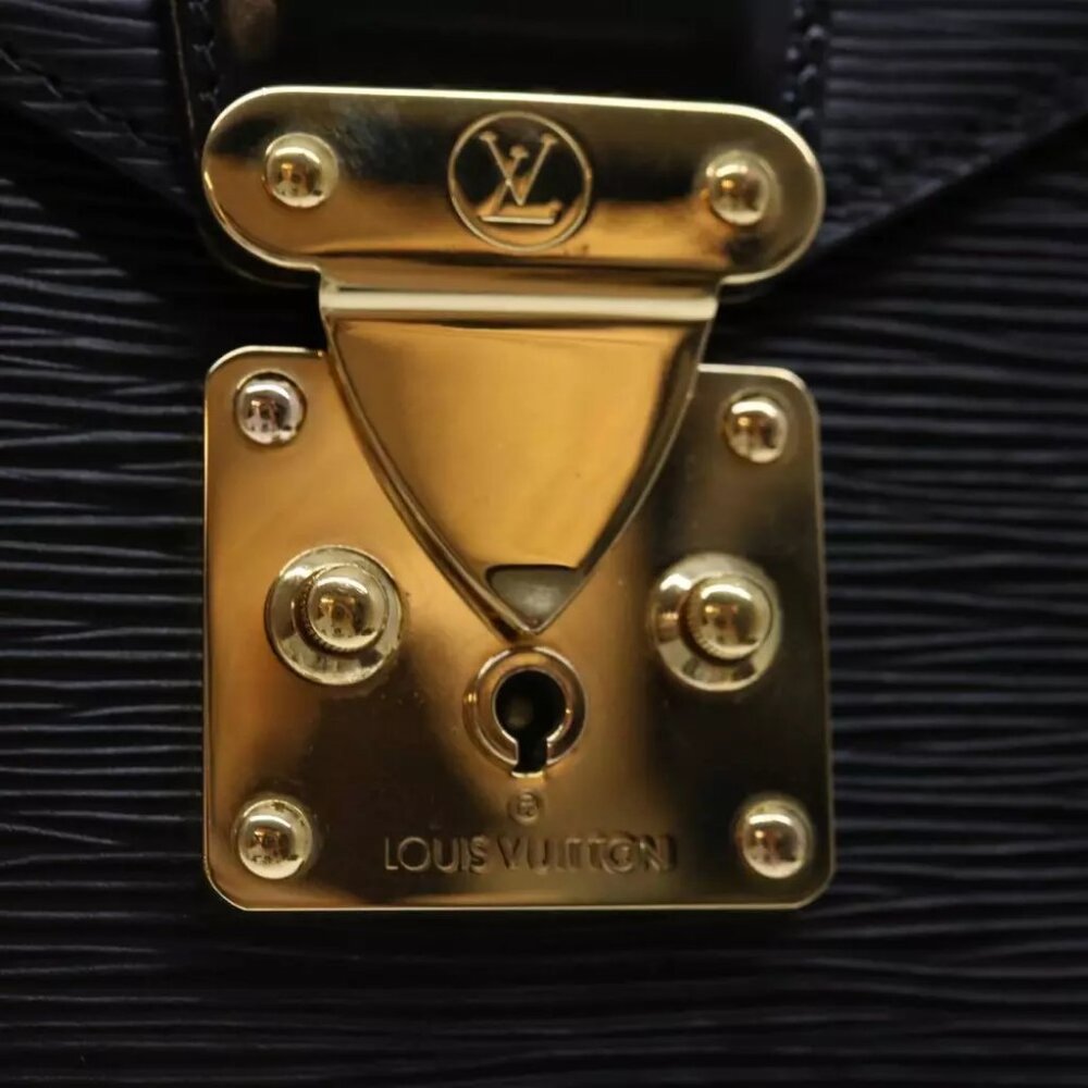 LOUIS VUITTON Epi Serie Dragonne Hand Bag Black M52612 LV Auth 67861 - Picture 13 of 16
